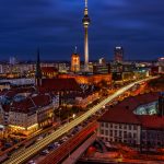 Berliner Fernsehturm zur blauen Stunde